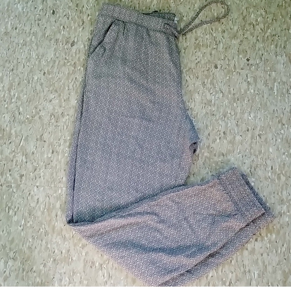 Abercrombie & Fitch lounge pants - Size L